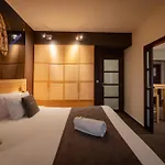 & Mons Soignies Hotel 4*