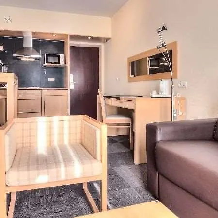 Hotel & Mons Soignies 4*