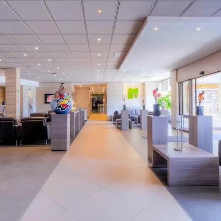 & Mons Soignies Hotel